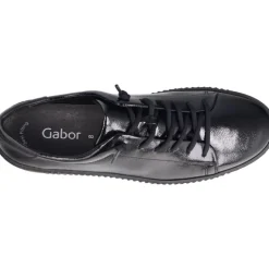 Sneakers*Gabor Baba