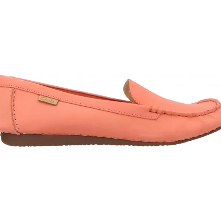 Mocassins*Clarks Freckle Walk Peach Nubuck