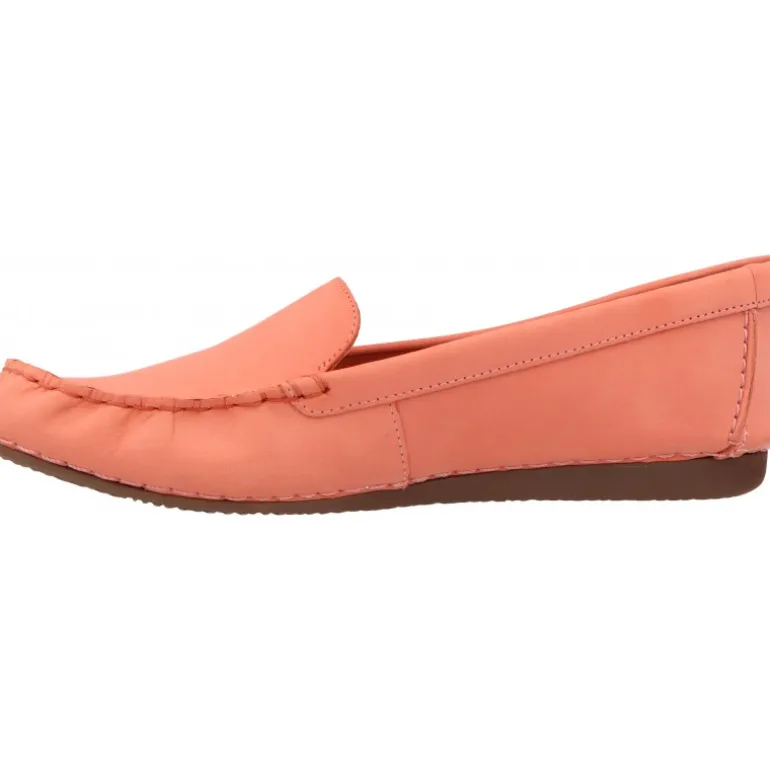 Mocassins*Clarks Freckle Walk Peach Nubuck