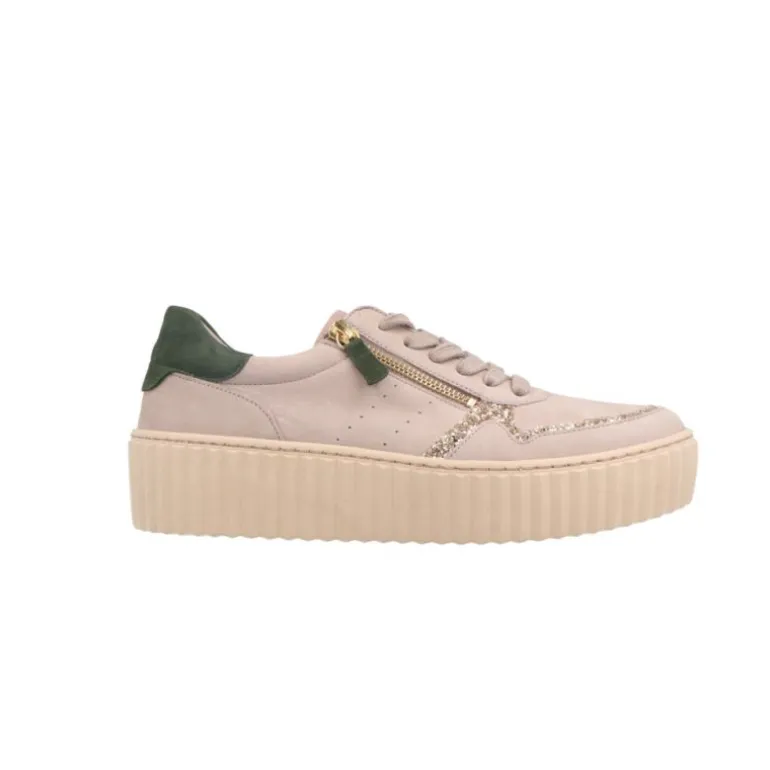 Sneakers*Gabor Keola